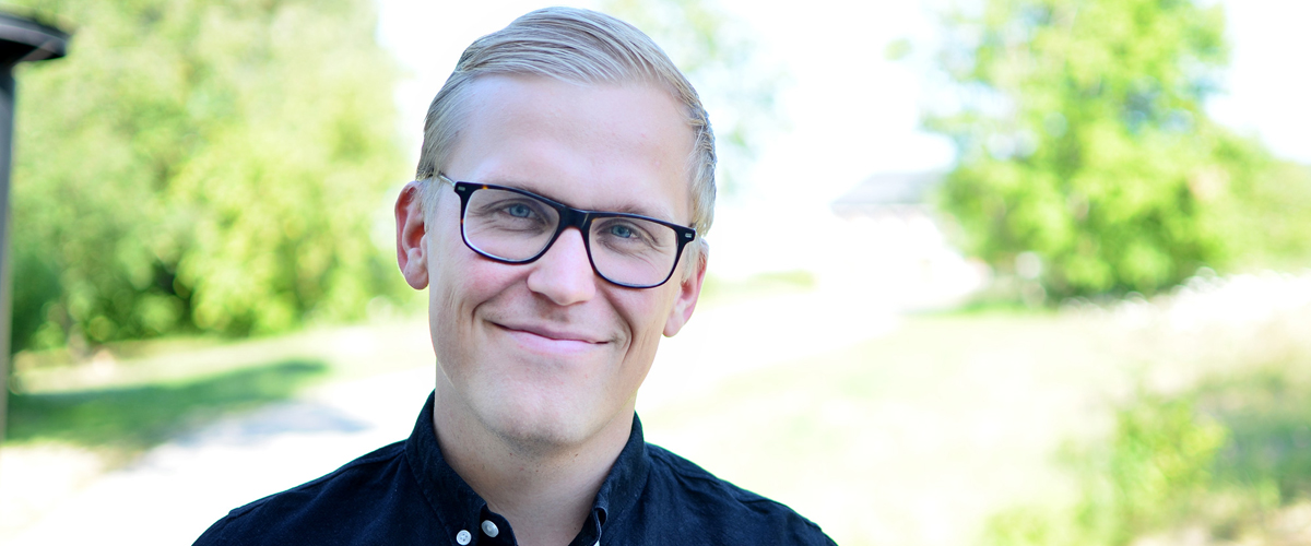 Viktor1200x500px.jpg